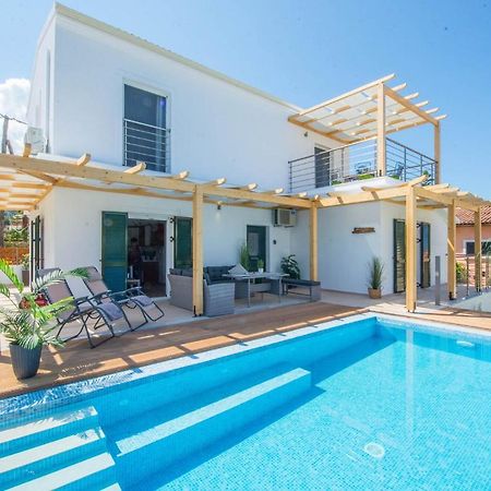 Acharavi Beach Villa Экстерьер фото