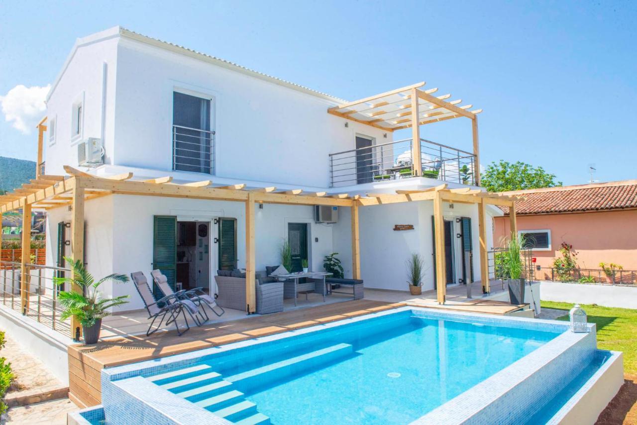 Acharavi Beach Villa Экстерьер фото