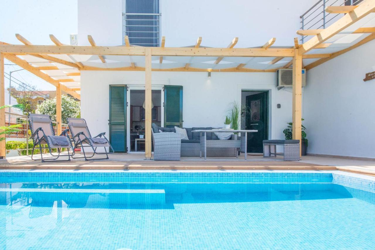 Acharavi Beach Villa Экстерьер фото